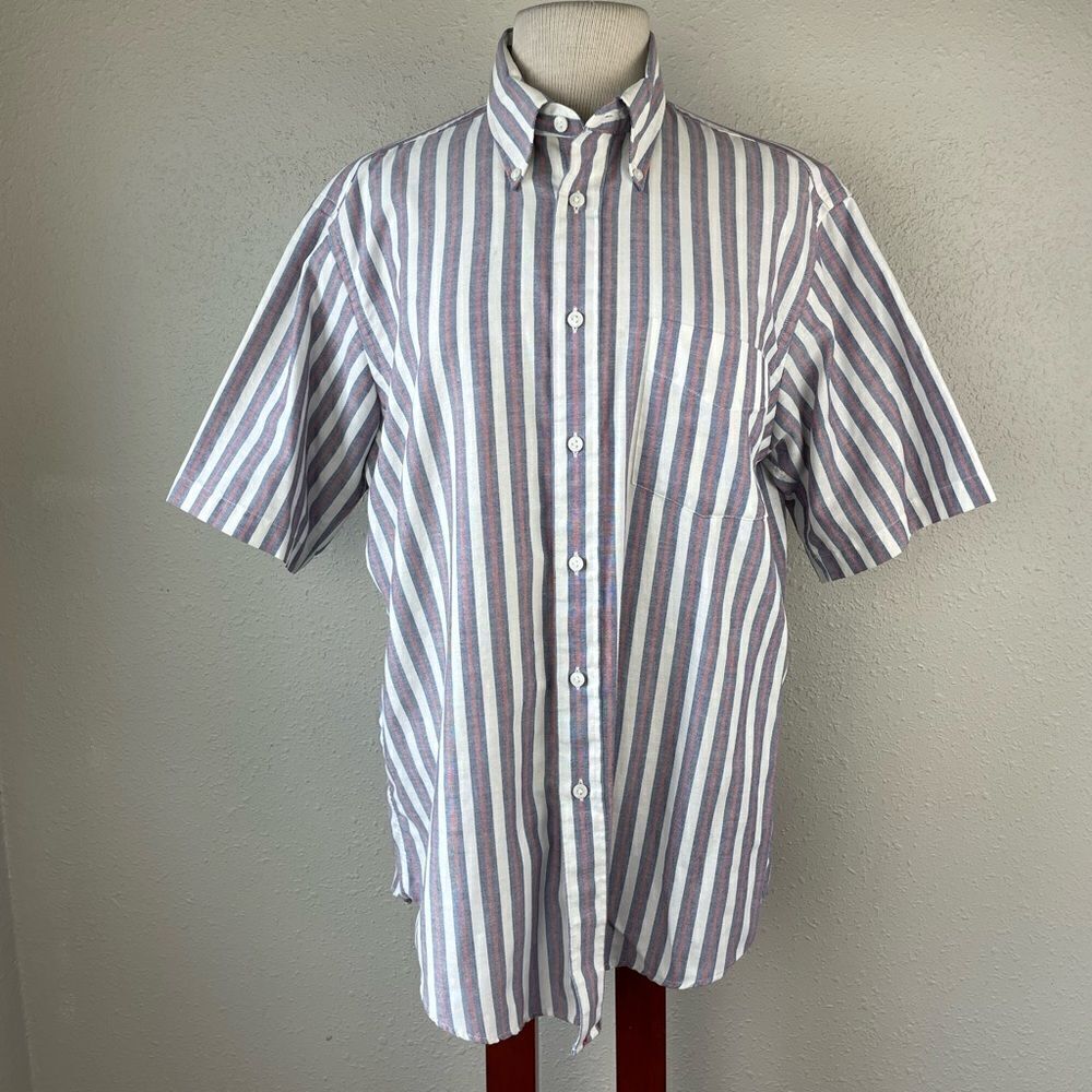 Vintage 90’s/2000’s Charles Foster Shoet Sleeve Button Down Shirt Size 16.5 EUC